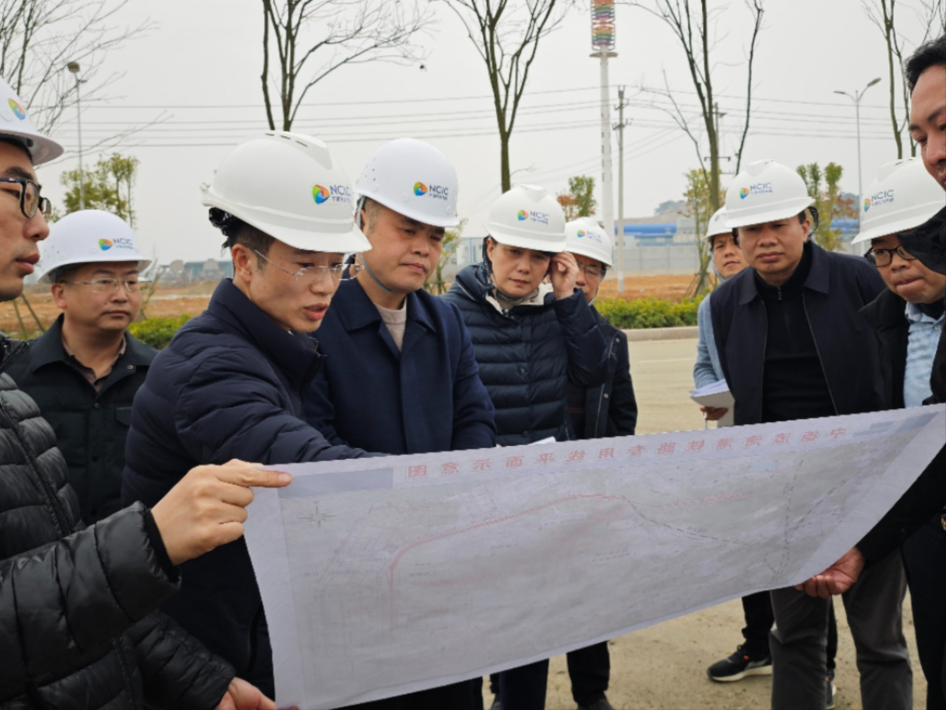2024-2-29市交投集團領(lǐng)導深入市交投物流集團項目一線(xiàn)調研，章佳琦拍攝2.jpg